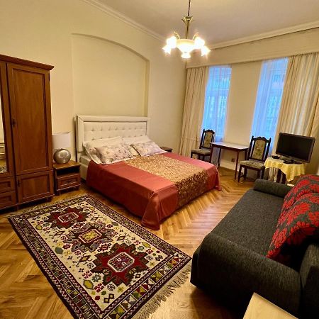 Stara Louka Apartments Карловы Вары Экстерьер фото