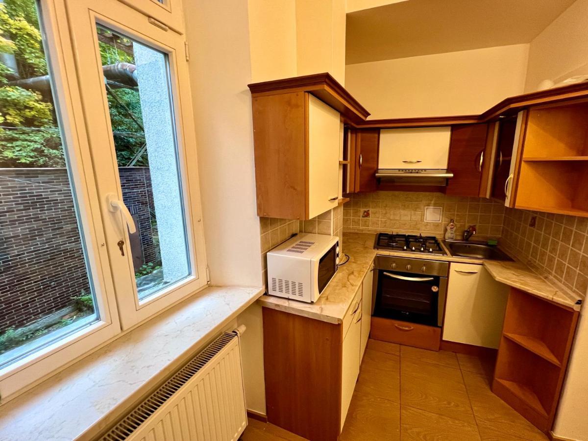 Stara Louka Apartments Карловы Вары Экстерьер фото
